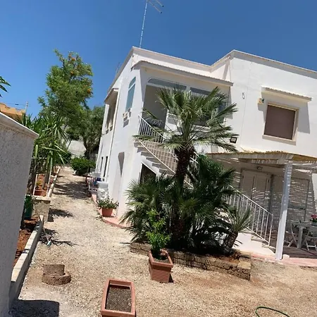 Perla Marina Feriehus Torre Ovo