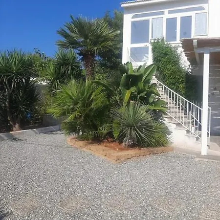 Feriehus Perla Marina Torre Ovo