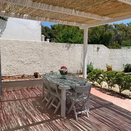 Дом отдыха Perla Marina Торре-Ово