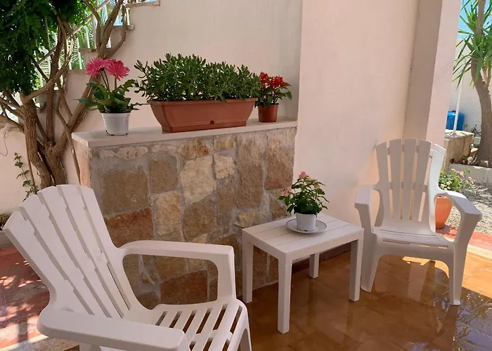 Perla Marina 펜션 토레 오보