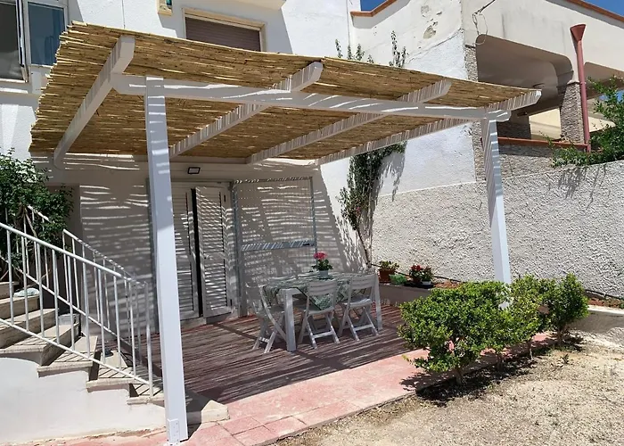 Perla Marina 펜션 토레 오보